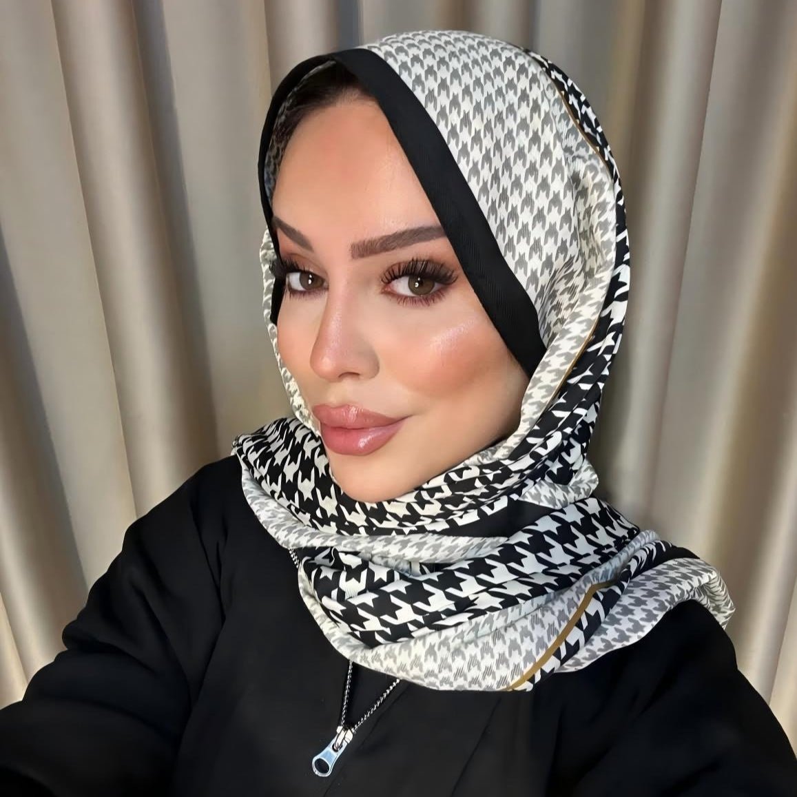 Foulard imprimé en coton twill (MH215)