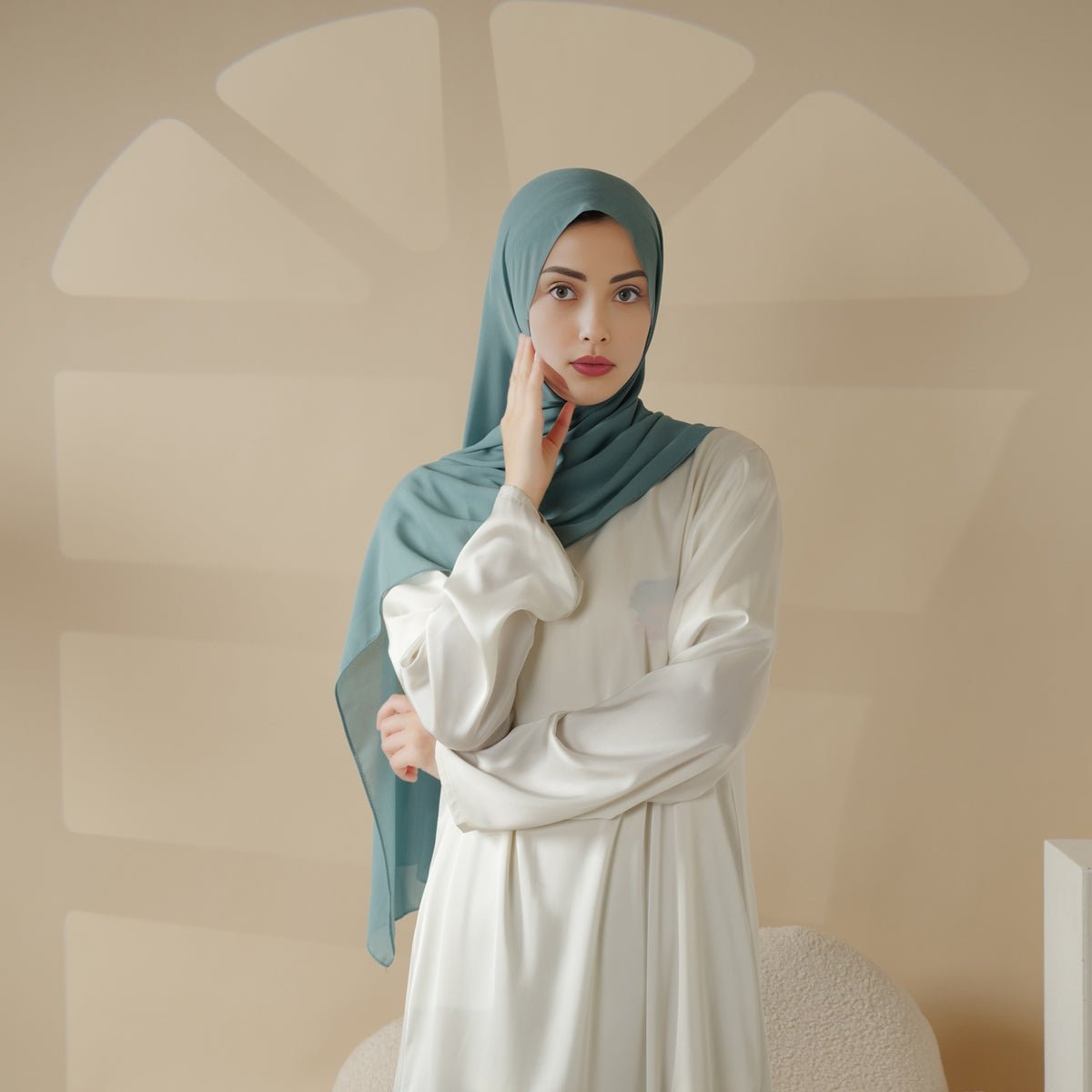 Châle en mousseline uni, Hijab en mousseline extra-fine (MH067)