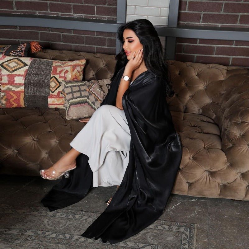 Robe Abaya Luxueuse en Satin de Soie à Manches Chauve-souris | Robe de Soirée Pudique Col en V (MOA225)