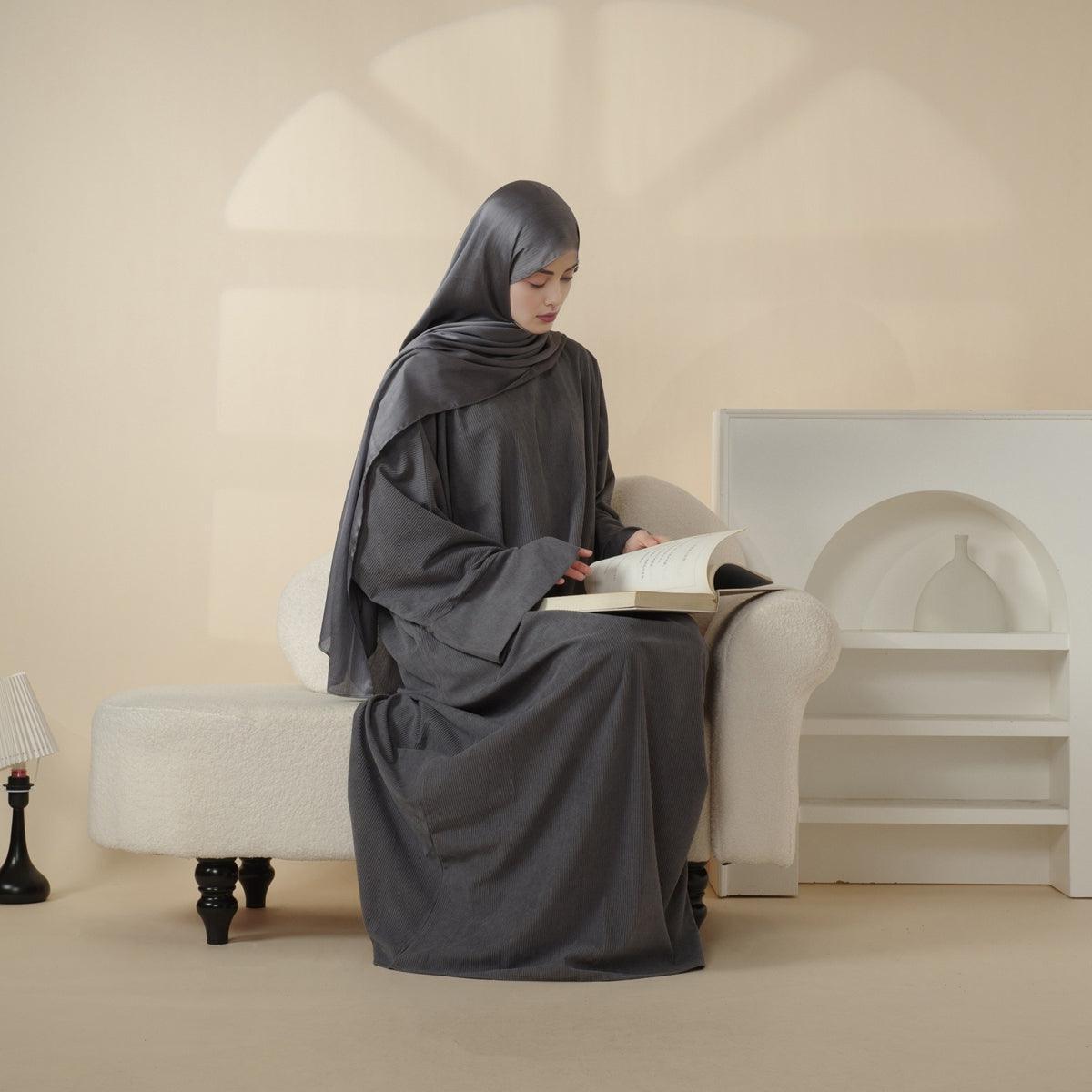 Abaya en velours côtelé à manches larges (MA045)