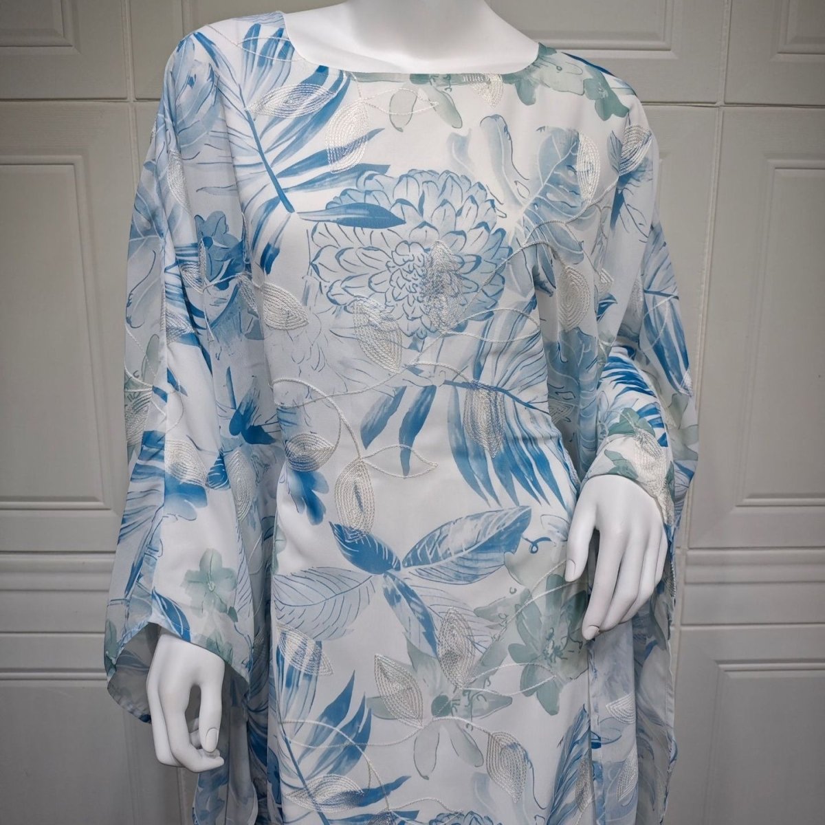 Abaya Kaftan Fleurs Aquarelle | Abaya à Enfiler Manches Chauve-Souris (MA371)