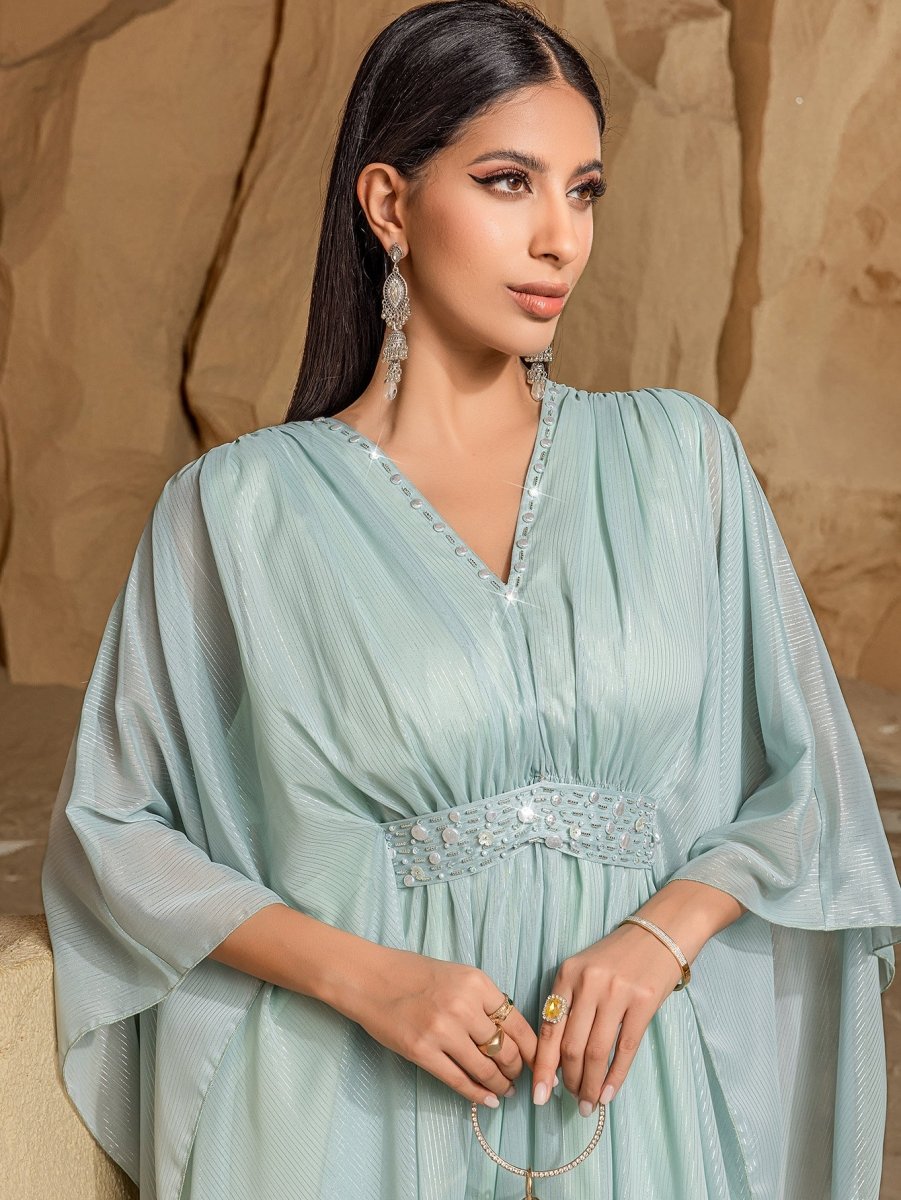 Élégante Abaya Robe pour Voyage et Soirée, Col en V, Perles Brodées à la Main, Finition Luxueuse (MA188)
