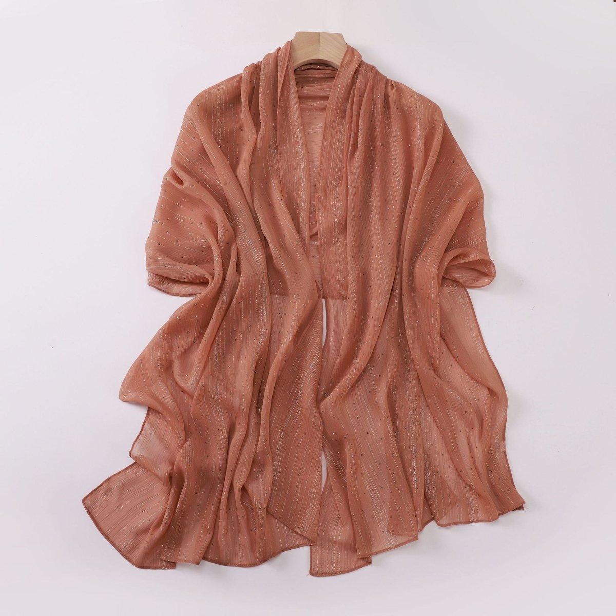 Hijab Drapé Crinkle Argenté "Modest Elegance" avec Strass (MH155)