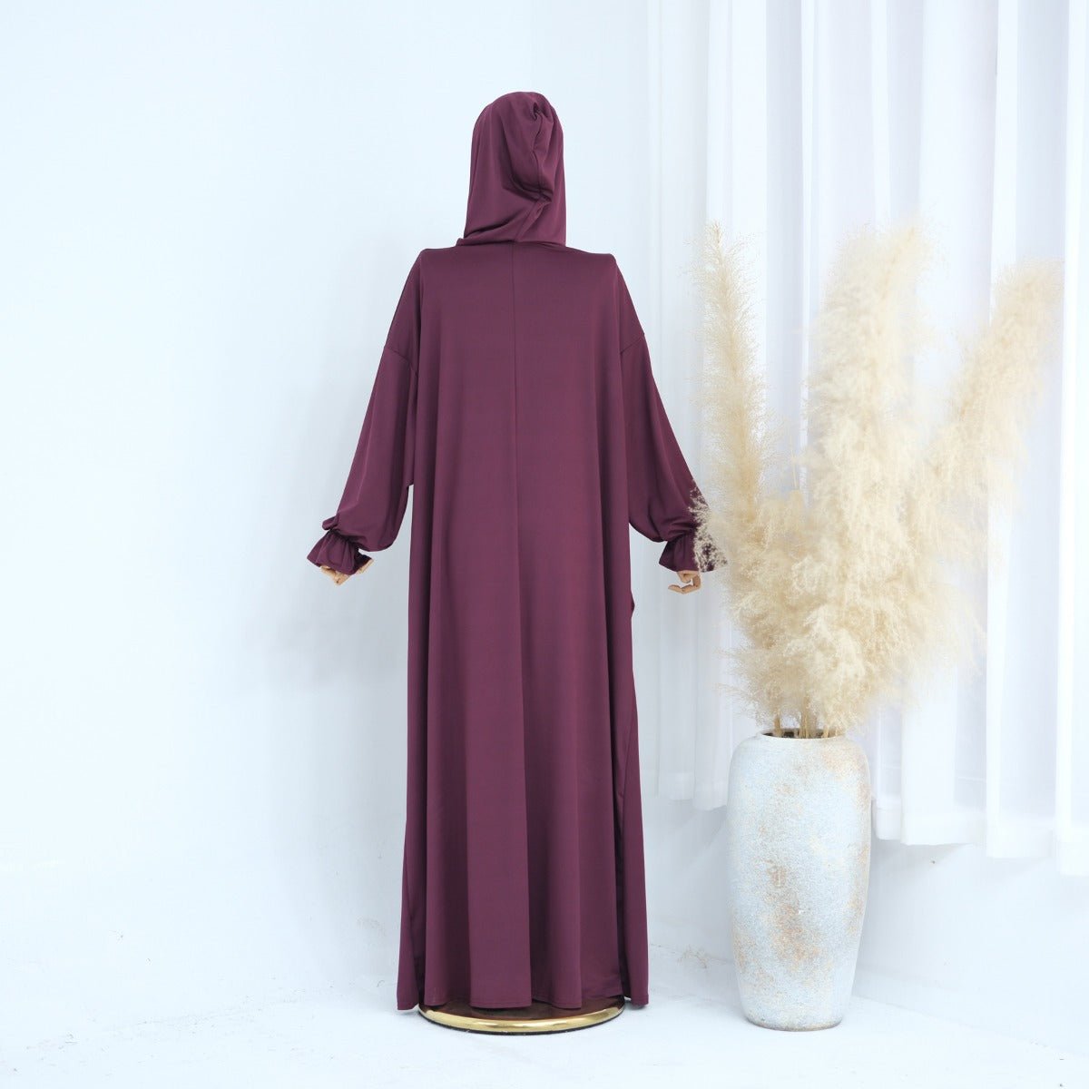 Collection d'Abayas Casual à Capuche Modest | Robes Ton sur Ton avec Manches Bouffantes (MJ021)