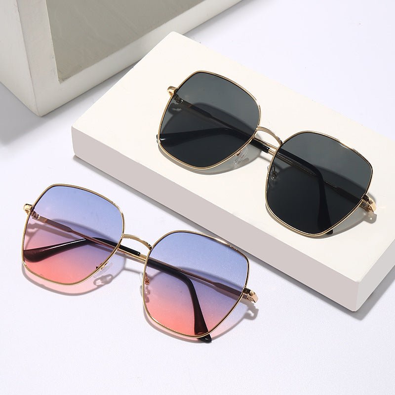 Lunettes de soleil rétro élégantes pour femme, classiques avec verres dégradés (MAC264)