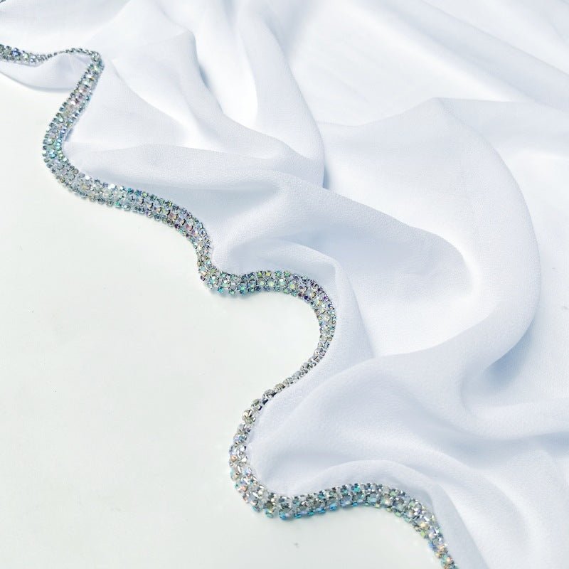 Hijab en Mousseline Bordé de Diamants (MH087)