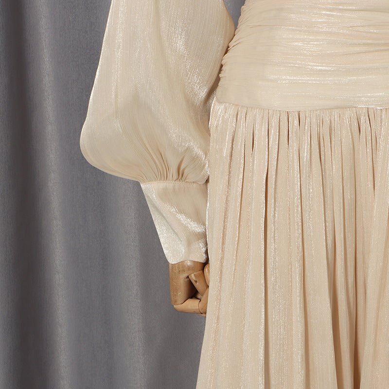 Robe Shimmer à volants étagés avec boutons perlés (MS322)