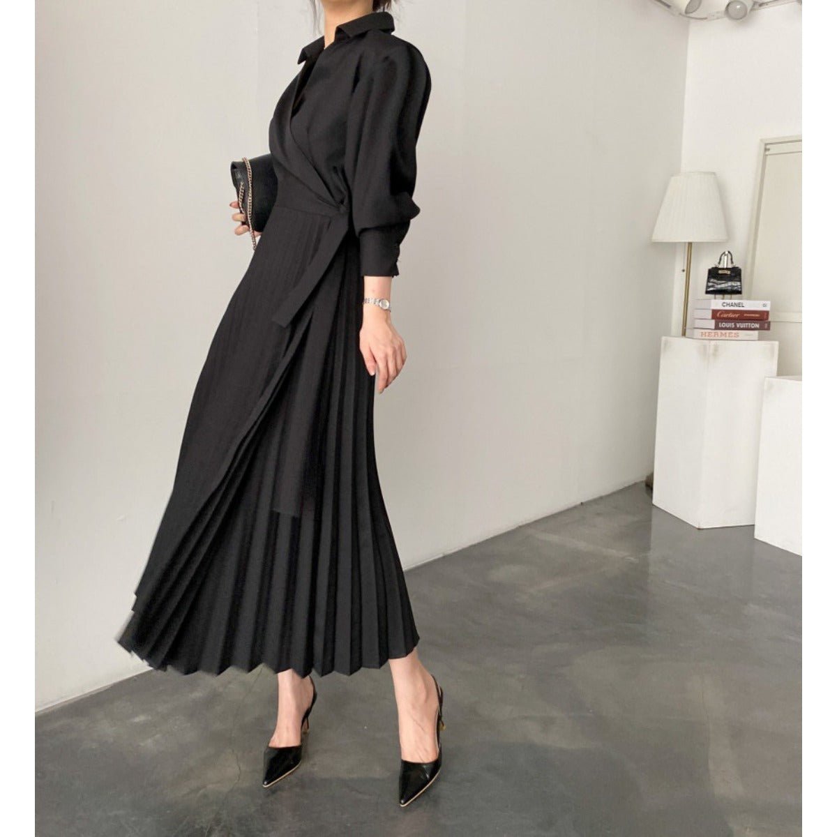 Robe cintrée à col cranté et nœud à la taille | Robe midi plissée à manches ballon ajustées (MA240)