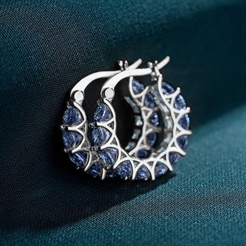 Boucles d'oreilles en U MAC163, entièrement ornées de fleurs en zircon