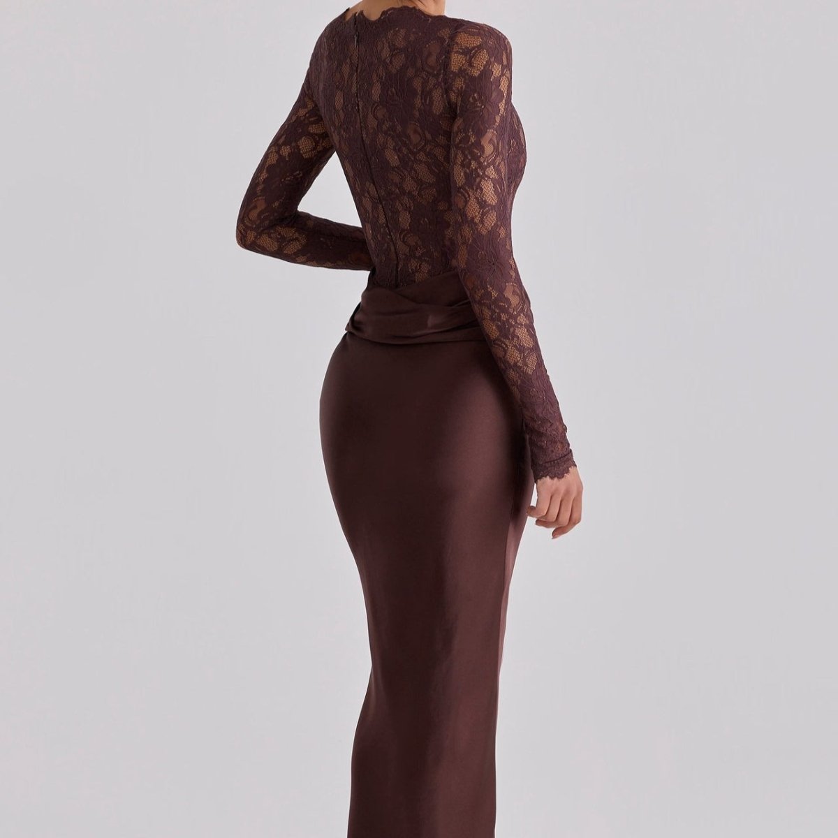 Robe Maxi Sirène en Satin Froncé avec Bustier en Dentelle (MS415)