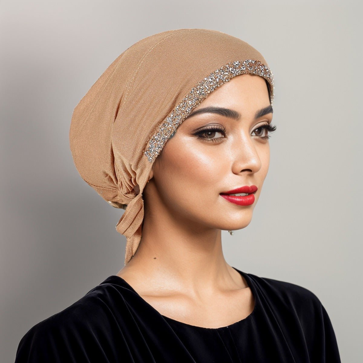 Bonnet Hijab de Luxe en Coton Mercerisé, Orné de Cristaux, Réglable avec Lacet Élastique, Design Respirant (MH115)