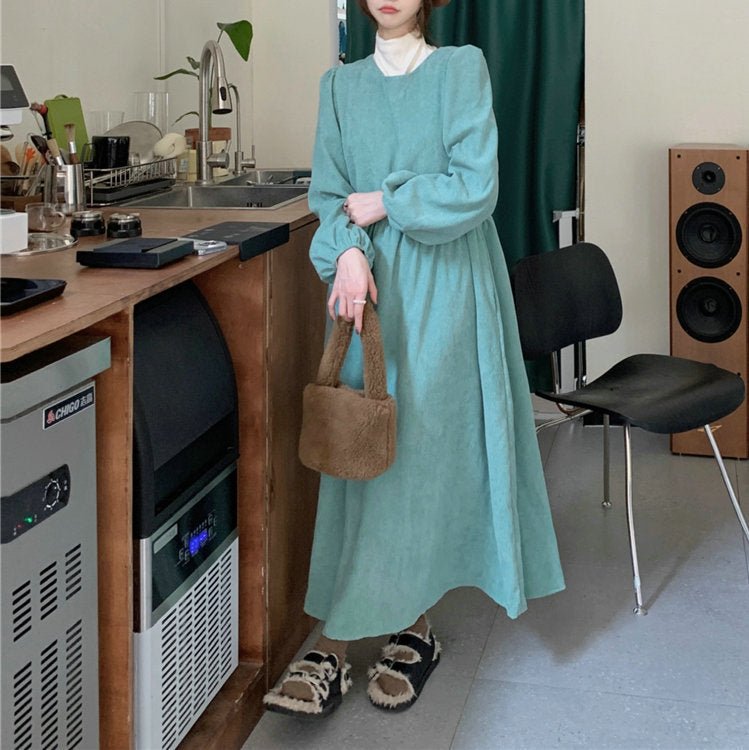 Robe Maxi en Velours Côtelé Français à Manches Lanterne | Robe Froncée à Poignets Élastiques (MS206)