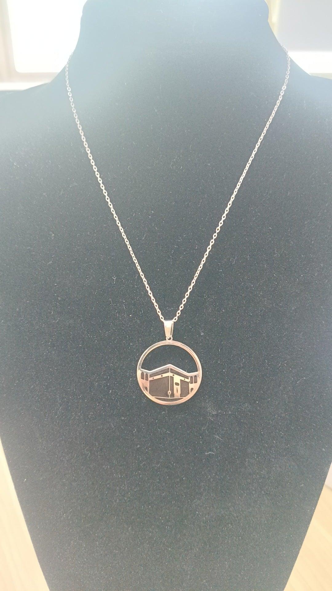 Collier MAC111 en acier inoxydable à motif de mosquée