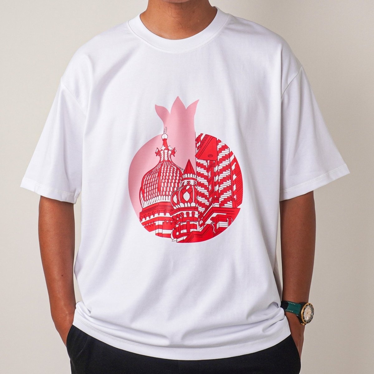 T-shirt à manches courtes au design artistique islamique (MS182)