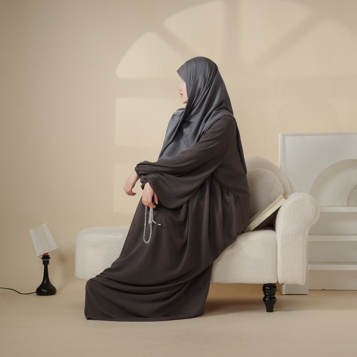 Abaya Réversible en Tissu Crêpe (MA035)