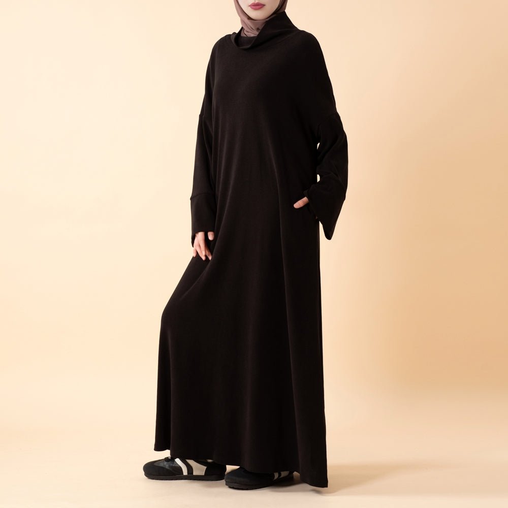 Abaya col roulé décontractée avec poches (MA383)