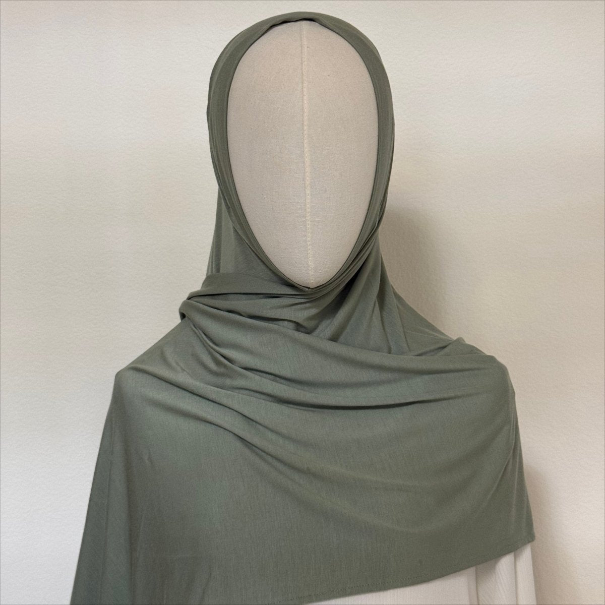 Hijab Long Tail Coton Modal – Hijab Instantané Anti-Glisse, Respirant (MH226)