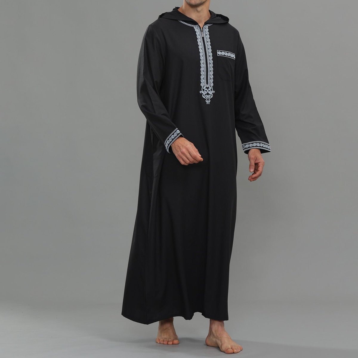 Thobe brodé à capuche pour homme avec poches (MT037)
