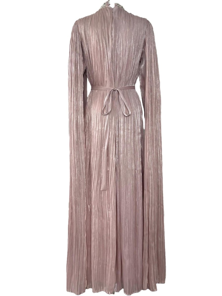 Robe longue plissée en mousseline perlée de perles et cristaux (MA441)