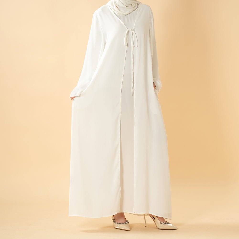 Abaya Ouverture Essentielle Essential Zoom avec Fermeture à Lacet et Poches (UKMOA309)