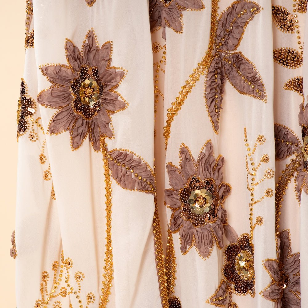 Abaya Floral aux Perles Brodées avec Manches Chauve-Souris Drapées(MA453)