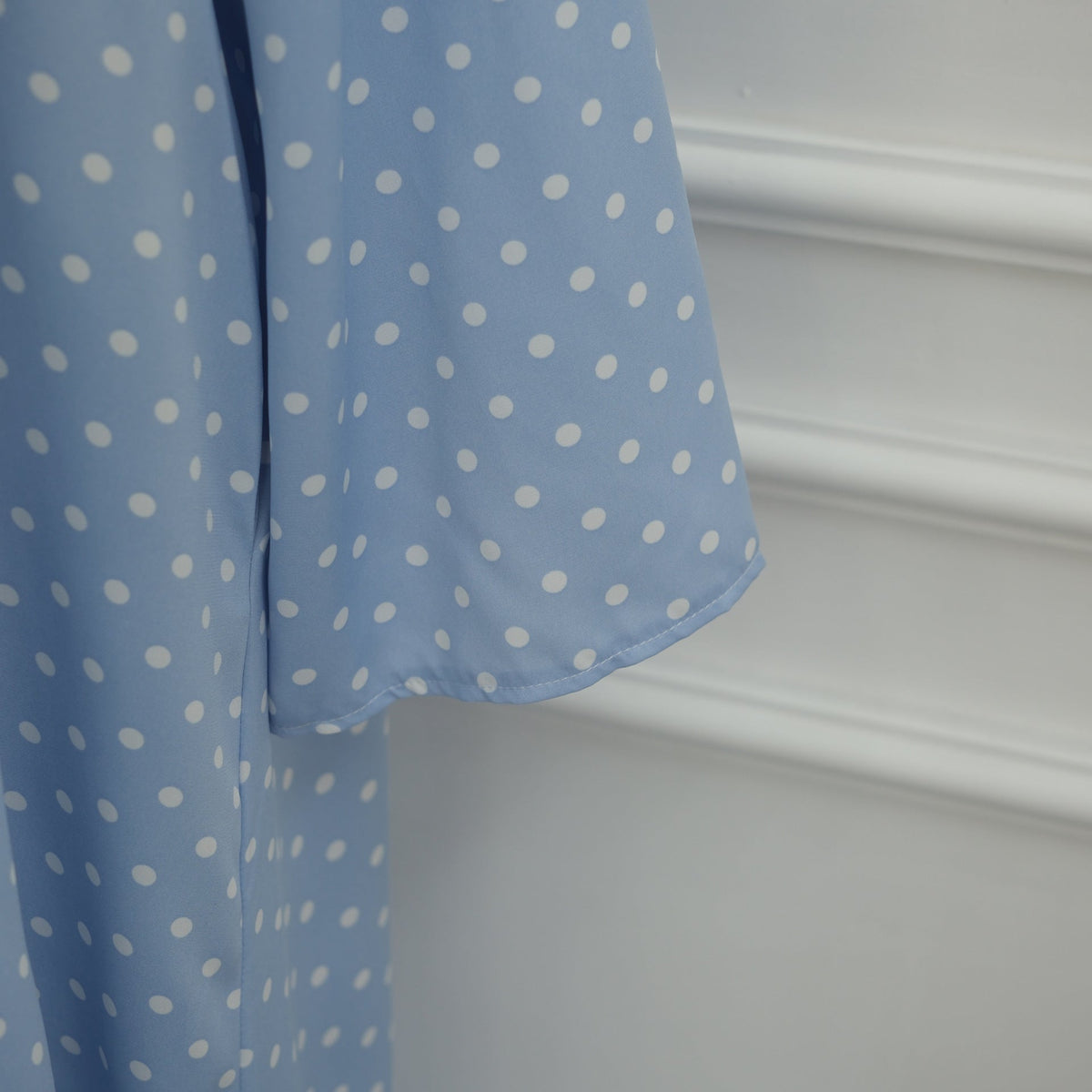 Abaya Maxi Dress Manches Évasées à Pois (MA464)