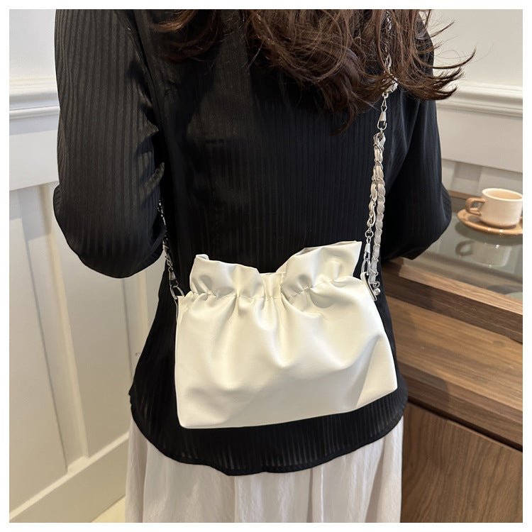Sac Pleated Cloud à bandoulière avec chaîne, polyvalent (MAC201)