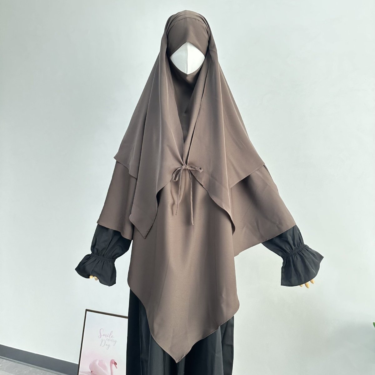 Khimar à double couche avec nœud devant (MK033)