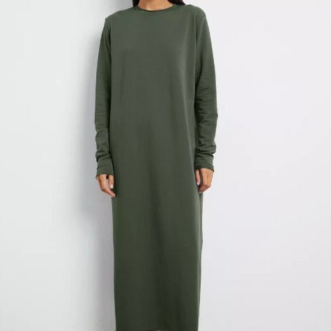 Robe Maxi Pull-over Classique | Robe Unie à Col Rond et Manches Longues (MA317)