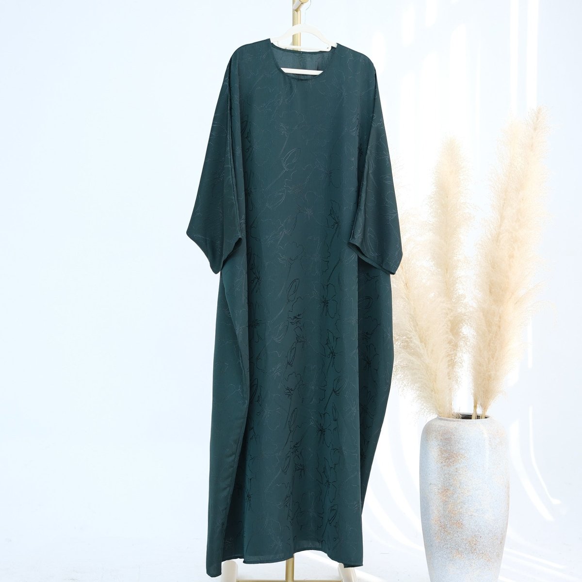 Abaya en satin tissé jacquard 3D (MA138)