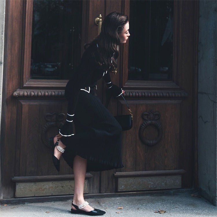 Robe Pull Midi en Maille avec Finitions Volantées de Luxe Française | Robe Pull Midi à Col (MS199)
