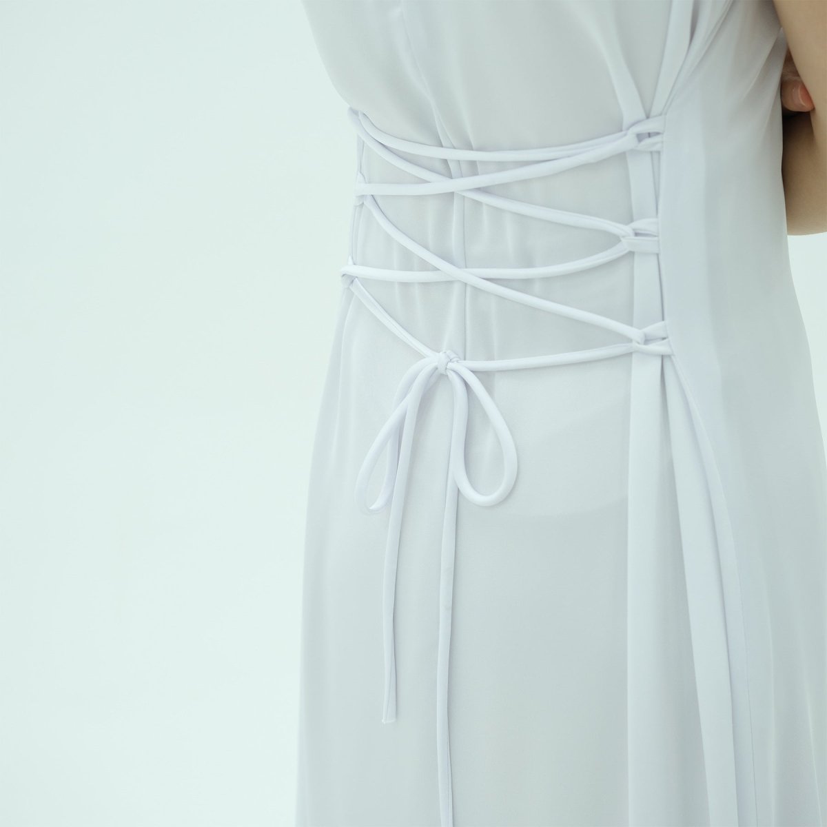 Robe longue sans manches avec dos corset à lacets (MS472)