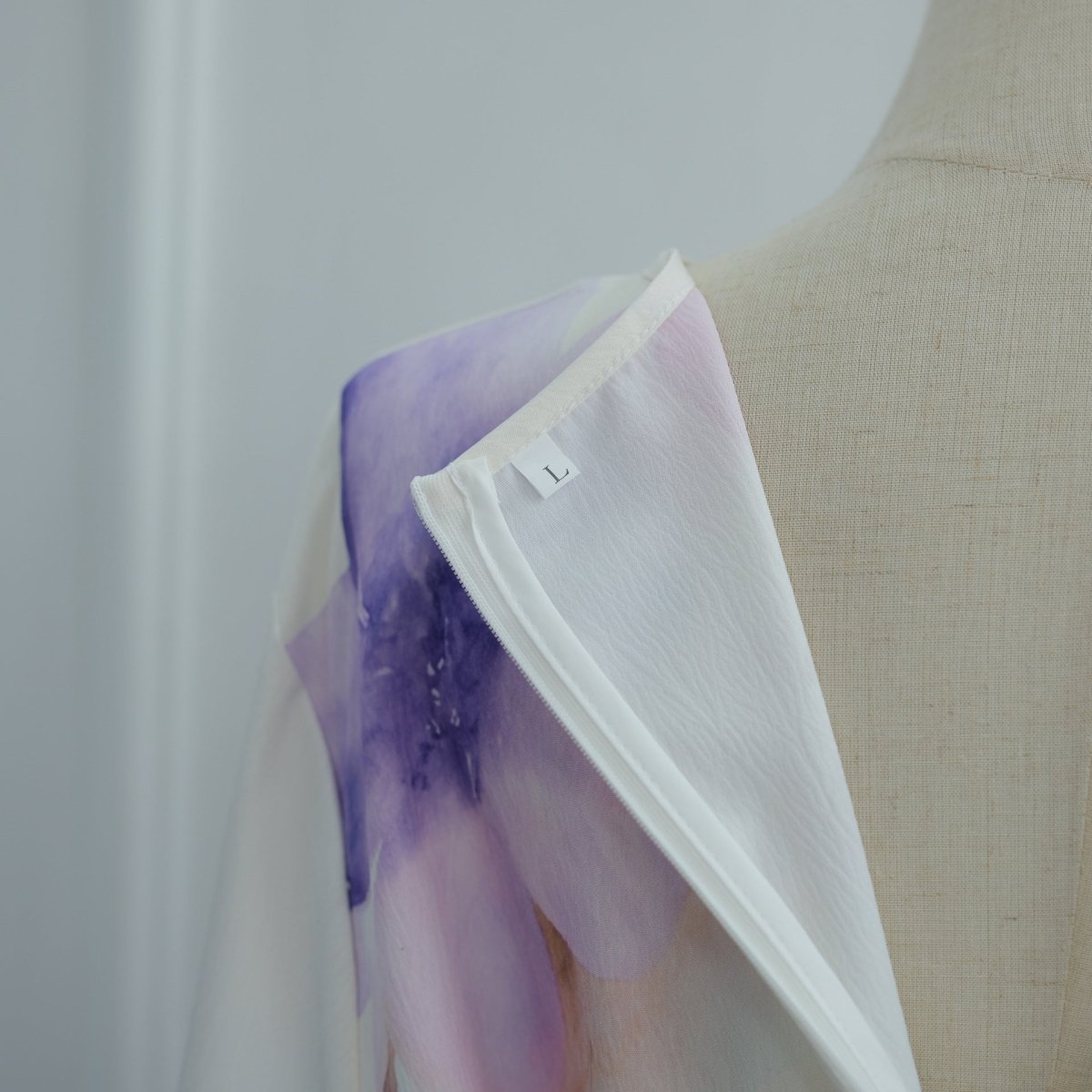 Robe Maxi à Manches Larges en Crinkle Délavé Floral Aquarelle (MS473)