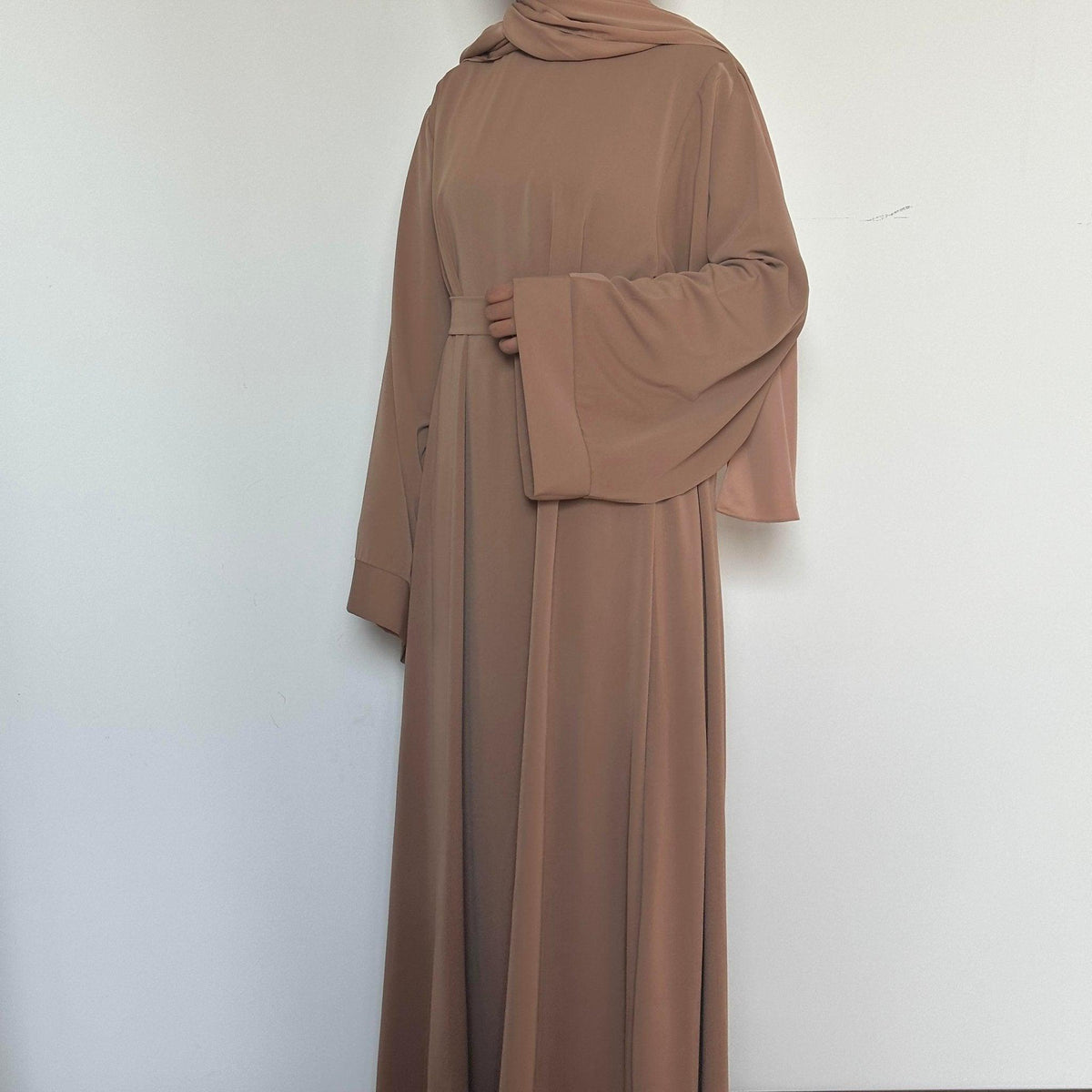 Abaya unie douce en Nidha (MA005)