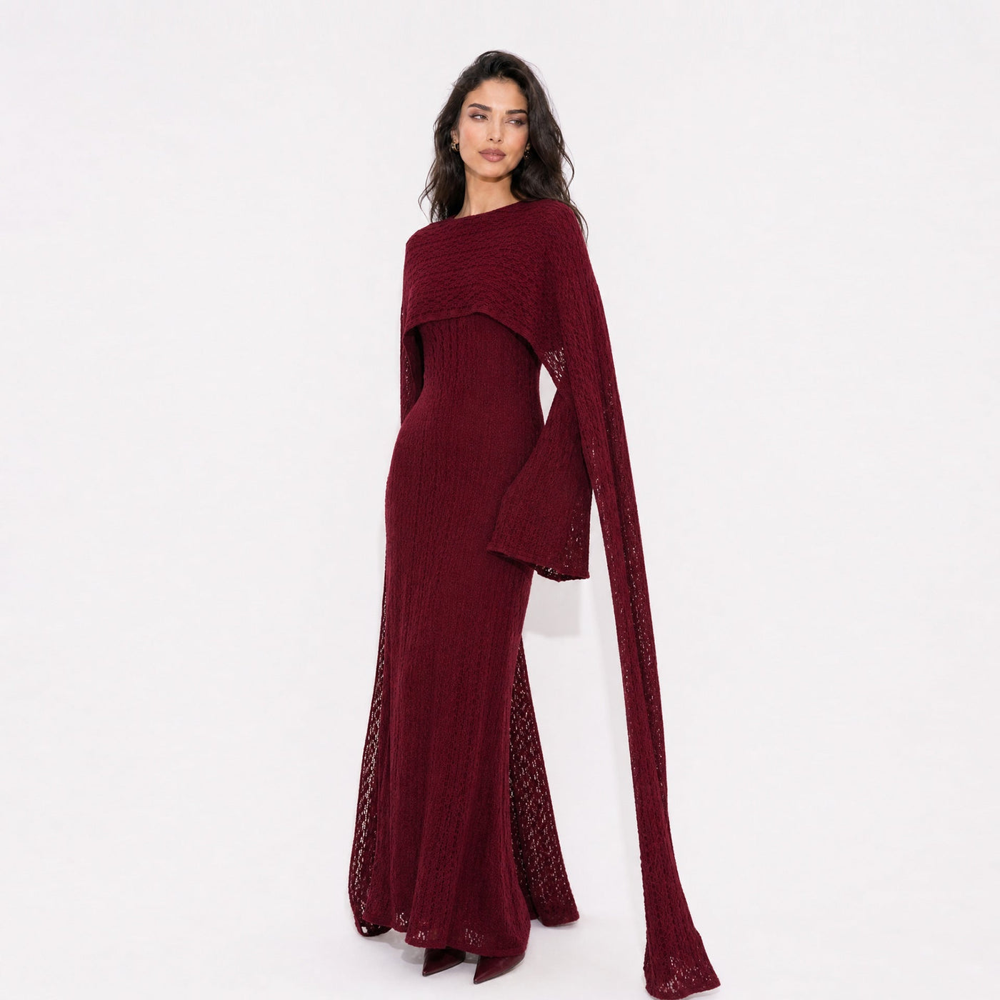 Robe Maxi Doublée à Manches Cape et Dentelle Florale Texturée (MS519)