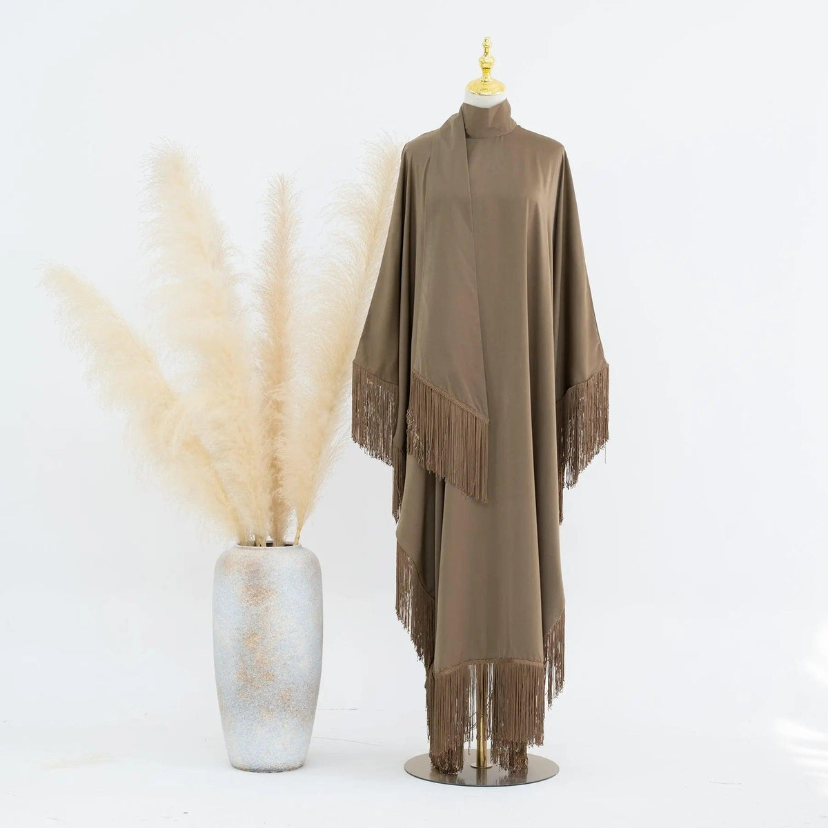 Abaya de Soirée à Manches Chauve-Souris et Franges (MA047)