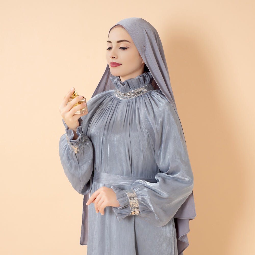 Abaya Élégante à Manchette Fleurie Brillante et Sequins | Abaya Brillante avec Sequins (MA140)