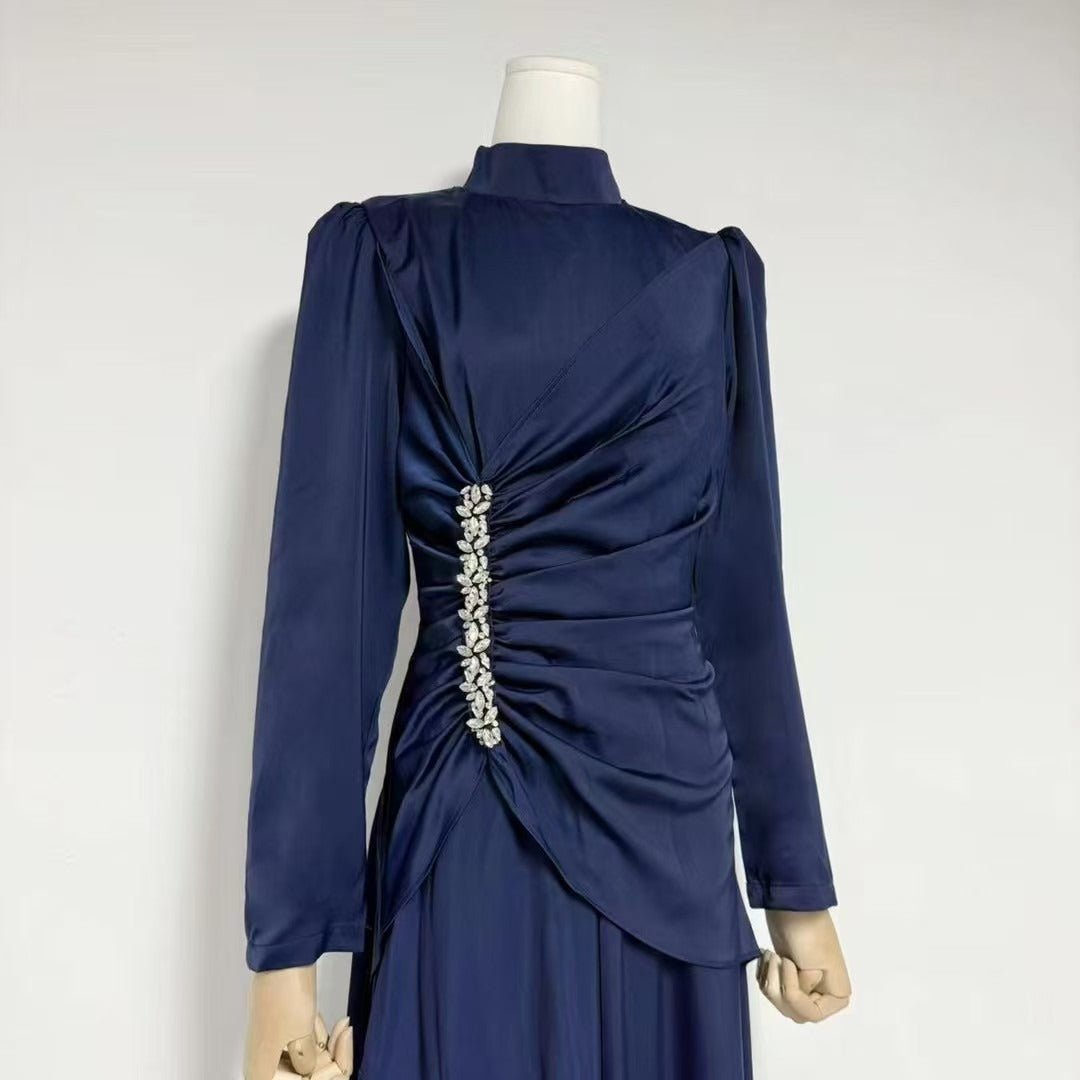 Robe froncée ornée de cristaux avec jupe à volant asymétrique (MS346)