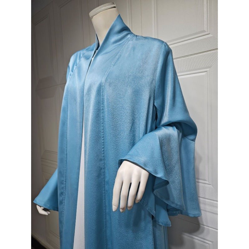 Robe Abaya Unie en Satin Doux Ouverte Devant à Manches Feuille de Lotus | Cache-Abaya Modeste Léger (MOA220)
