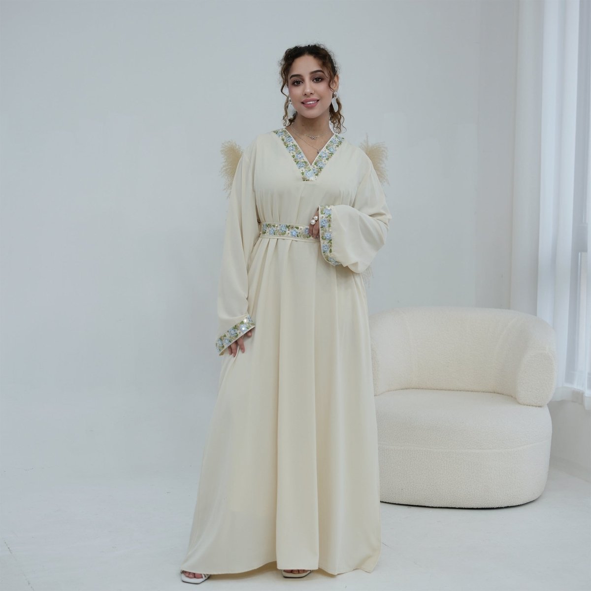 Robe Maxi Nida à Col en V Brodée Florale (MA448)