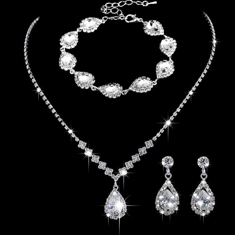 Collier et boucles d'oreilles pendantes MAC181 en zircons diamantés étincelants