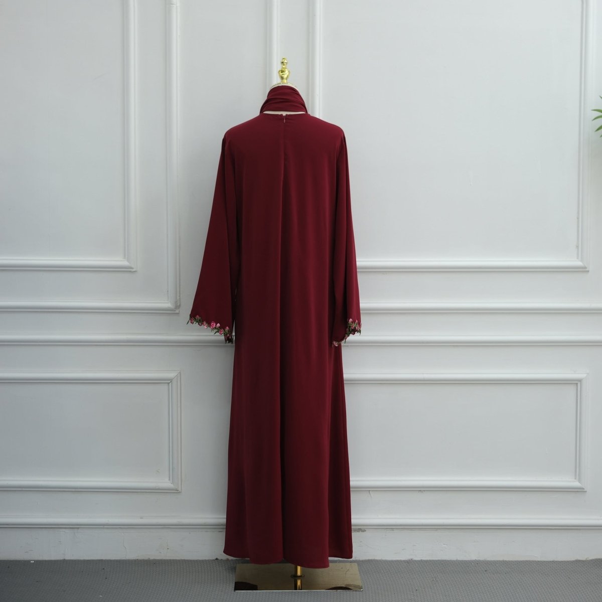 Robe Maxi à Bourgeon de Rose Brodé et Bordure Diagonale(MA455)