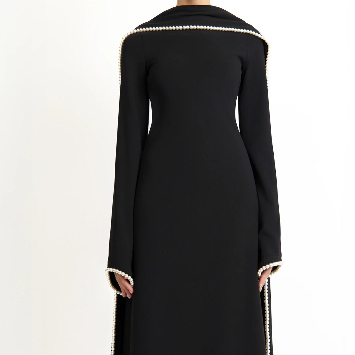Robe de soirée élégante à manches cape ornée de perles (MA337)