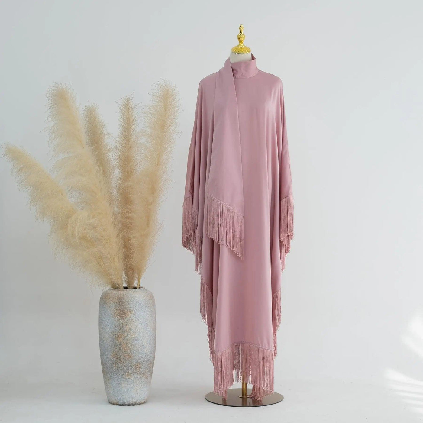 Abaya de Soirée à Manches Chauve-Souris et Franges (MA047)