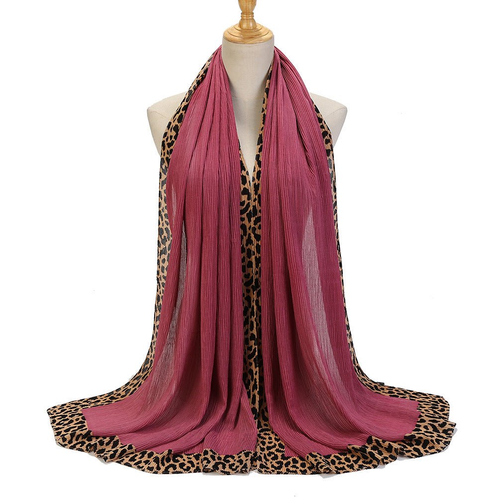 Foulard Hijab Crinkle Uni Orné d'un Motif Léopard (MH181)