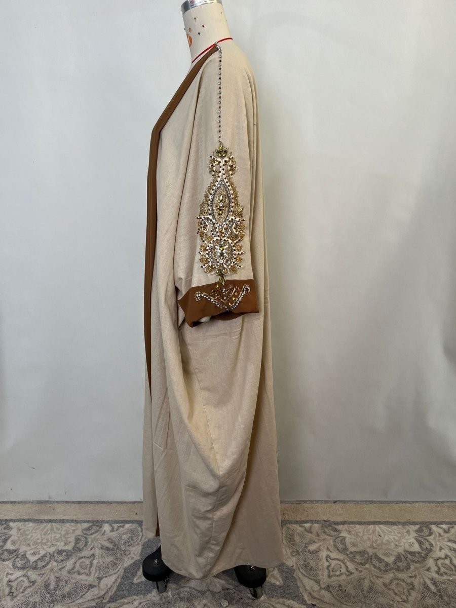 Veste Abaya de Luxe en Perles Rouille pour Mariage et Fêtes Musulmanes, Kaki avec Broderie Dorée Contrastante (MOA158)