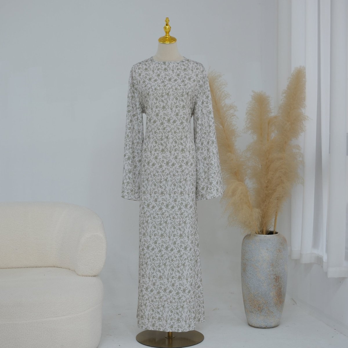 Robe Maxi à Manches Évasées et Motif Floral (MS490)