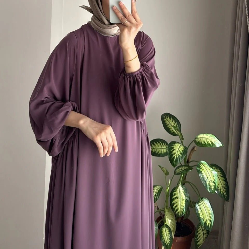 Abaya modeste coupe ample à manches lanternes | Abaya enfilable en crêpe glacé (MA153)