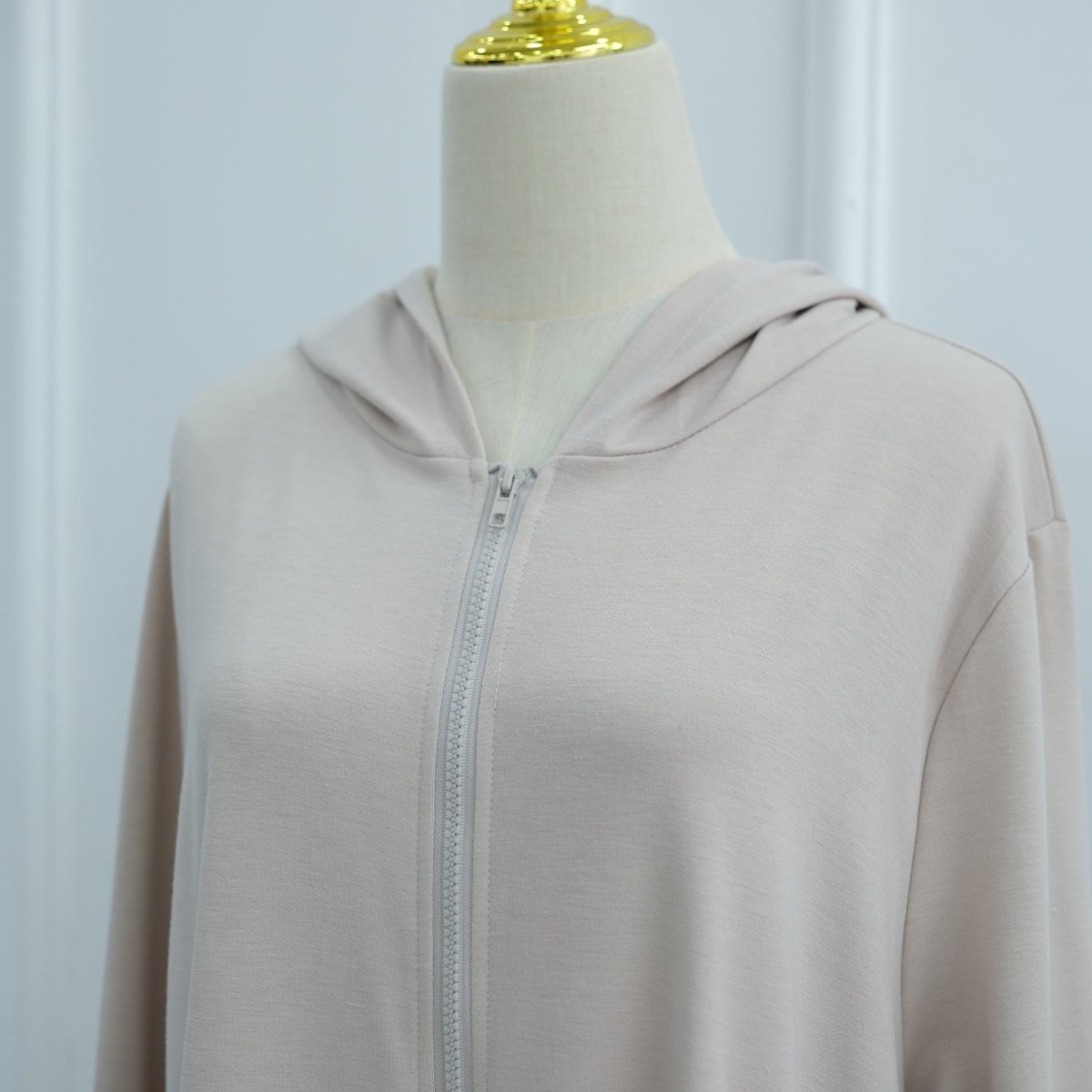Abaya à capuche zippée avec poches (MA389)