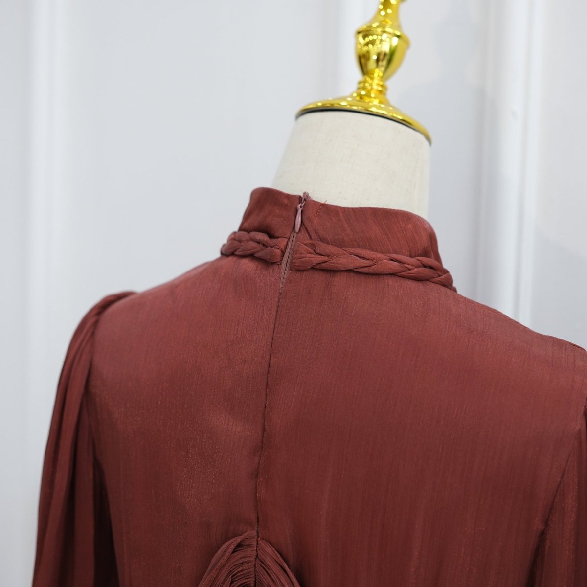 Robe Maxi à Col Tressé, Fronces et Franges (MS406)